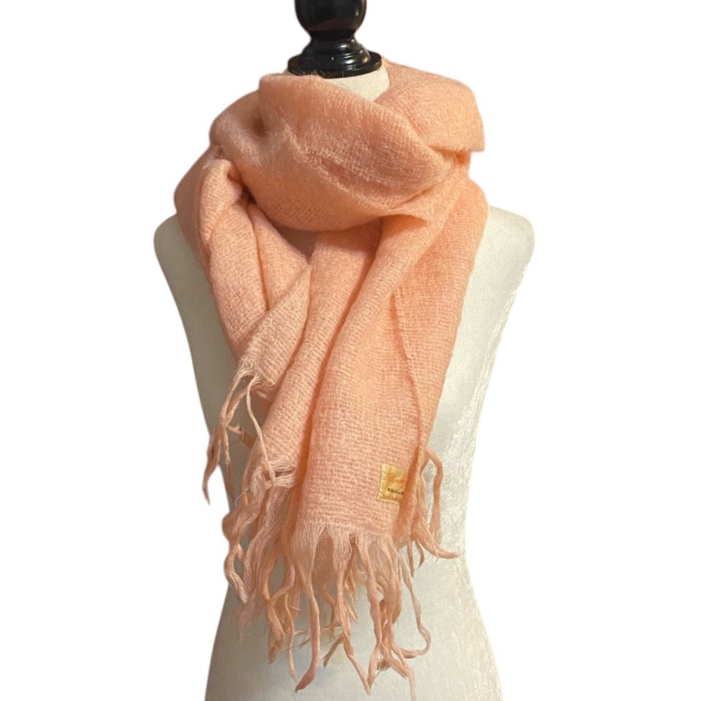 Vintage mohair & wool made in Scotland super soft pink wrap/scarf